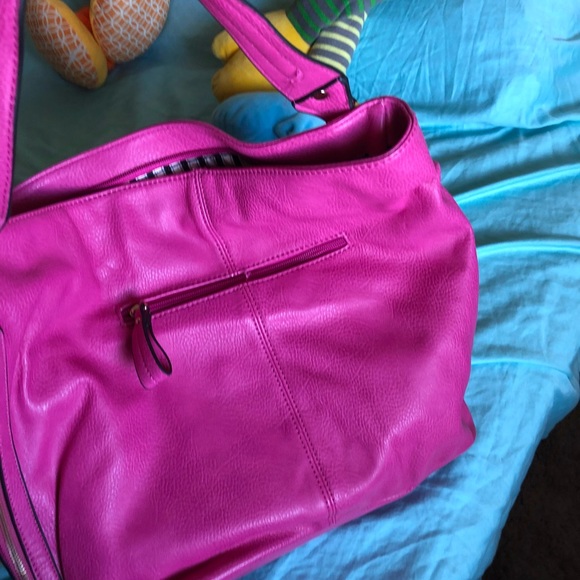Hot pink shoulder bag - Picture 2 of 5